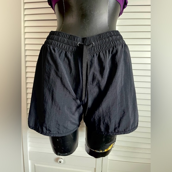 Columbia Pants - Women’s Columbia running shorts